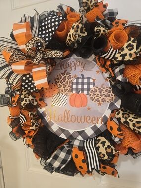 Halloween Pumpkin Wreath with Leopard and Plaid Accents